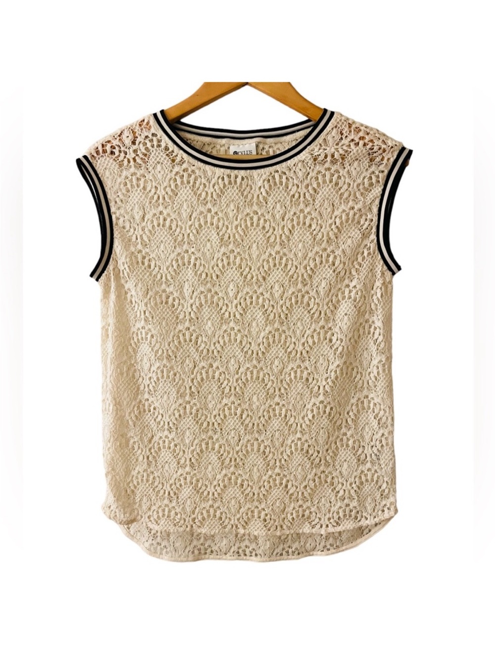 STYLUS Cream Lace Tank with Black Contrast Trim